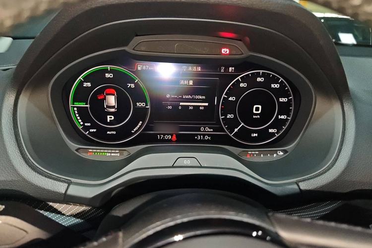 Used Audi Q2L e-tron 2019 Q2L e-tron Pure Electric Smart Enjoyment Model Instrument Cluster