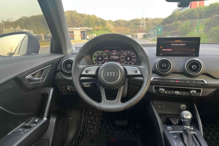 Used Audi Q2L e-tron 2019 Q2L e-tron Pure Electric Smart Style Interior 1