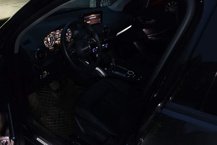 Used Audi Q2L e-tron 2019 Q2L e-tron Pure Electric Smart Enjoyment Model Interior 13