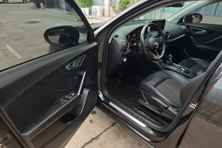 Used Audi Q2L e-tron 2019 Q2L e-tron Pure Electric Smart Enjoyment Model Interior 2
