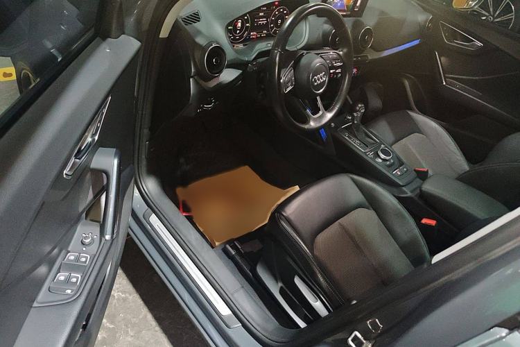 Used Audi Q2L e-tron 2019 Q2L e-tron Pure Electric Smart Enjoyment Model Interior 3