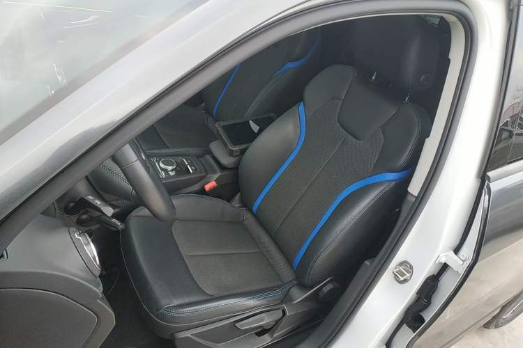 Used Audi Q2L e-tron 2019 Q2L e-tron Pure Electric Smart Enjoyment Model Left Front Seat