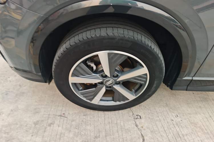 Used Audi Q2L e-tron 2019 Q2L e-tron Pure Electric Smart Style Left Front Wheel Hub