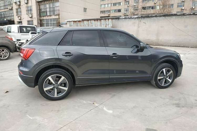Used Audi Q2L e-tron 2019 Q2L e-tron Pure Electric Smart Enjoyment Model Left Side