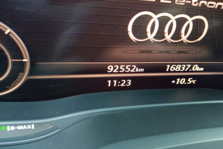 Used Audi Q2L e-tron 2019 Q2L e-tron Pure Electric Smart Enjoyment Model Odometer Close Up