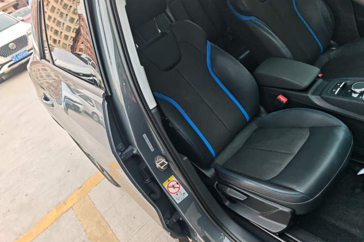 Used Audi Q2L e-tron 2019 Q2L e-tron Pure Electric Smart Style Right Front Seat