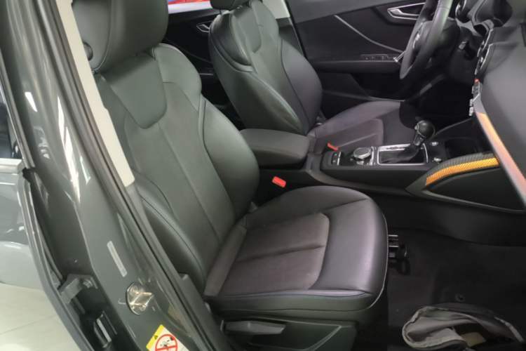 Used Audi Q2L e-tron 2019 Q2L e-tron Pure Electric Smart Enjoyment Model Right Front Seat