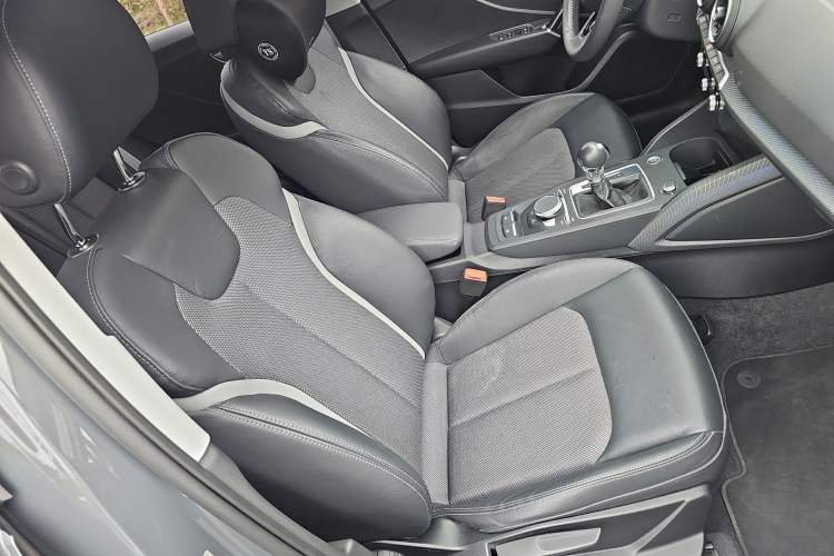 Used Audi Q2L e-tron 2019 Q2L e-tron Pure Electric Smart Style Right Front Seat