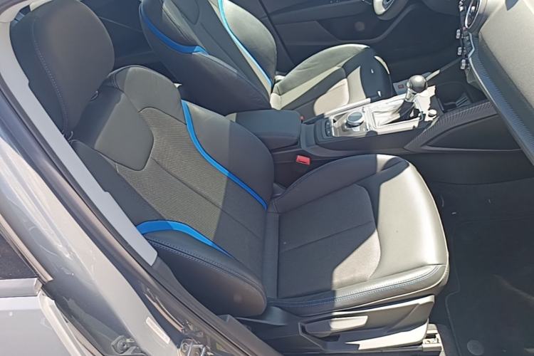 Used Audi Q2L e-tron 2019 Q2L e-tron Pure Electric Smart Style Right Front Seat