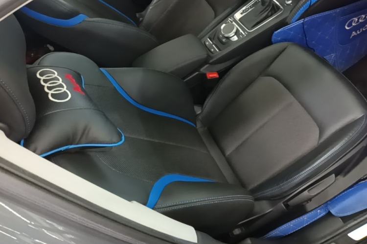 Used Audi Q2L e-tron 2019 Q2L e-tron Pure Electric Smart Enjoyment Model Right Front Seat
