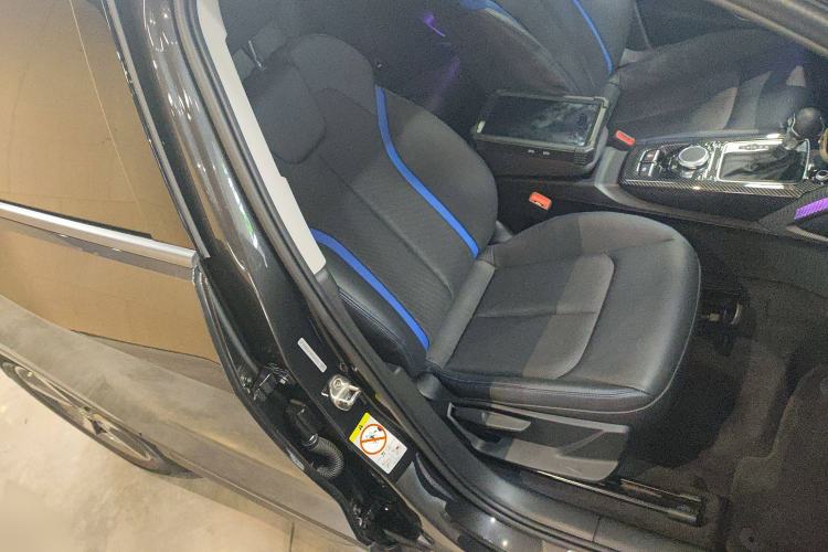 Used Audi Q2L e-tron 2019 Q2L e-tron Pure Electric Smart Enjoyment Model Right Front Seat