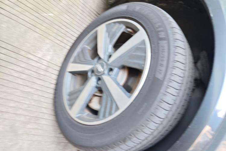 Used Audi Q2L e-tron 2019 Q2L e-tron Pure Electric Smart Style Right Front Wheel Hub