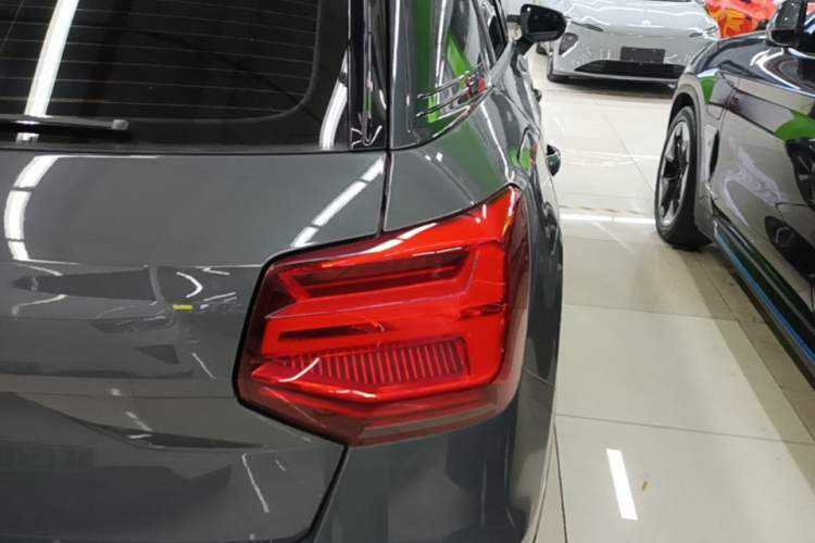 Used Audi Q2L e-tron 2019 Q2L e-tron Pure Electric Smart Enjoyment Model Right Rear Taillight