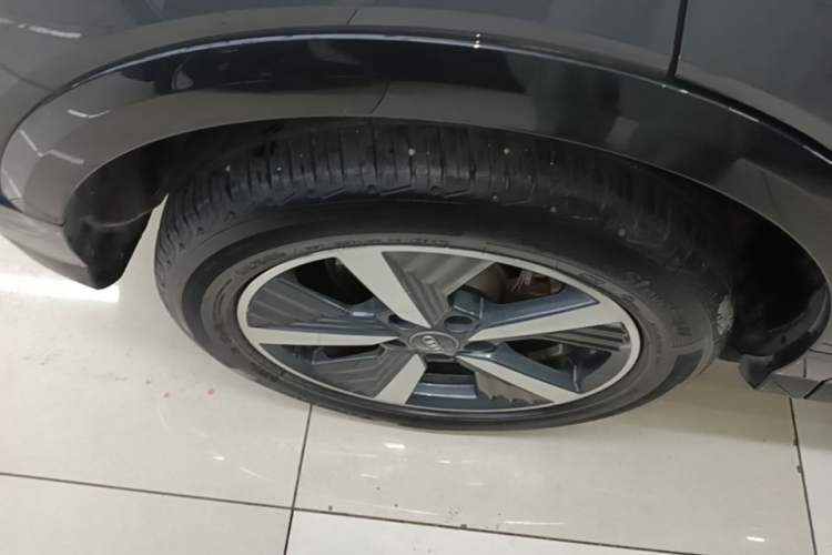Used Audi Q2L e-tron 2019 Q2L e-tron Pure Electric Smart Enjoyment Model Right Rear Wheel Hub