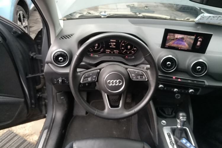 Used Audi Q2L e-tron 2019 Q2L e-tron Pure Electric Smart Enjoyment Model Steering Wheel