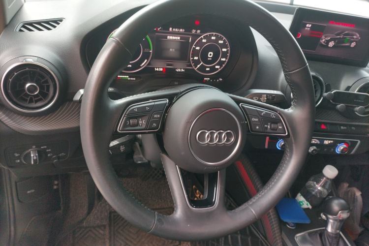 Used Audi Q2L e-tron 2019 Q2L e-tron Pure Electric Smart Style Steering Wheel