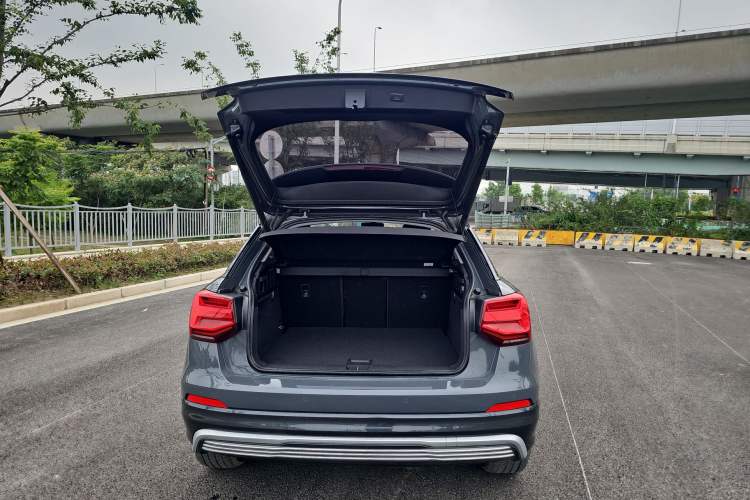 Used Audi Q2L e-tron 2019 Q2L e-tron Pure Electric Smart Style Trunk