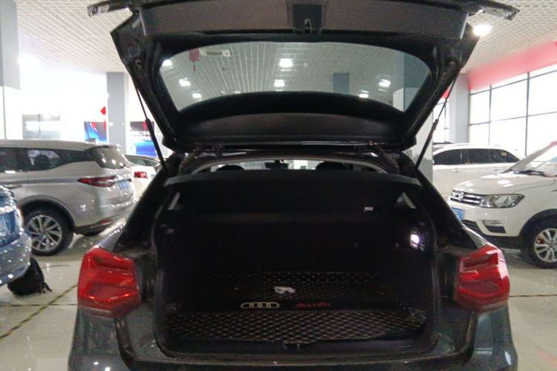 Used Audi Q2L e-tron 2019 Q2L e-tron Pure Electric Smart Style Trunk