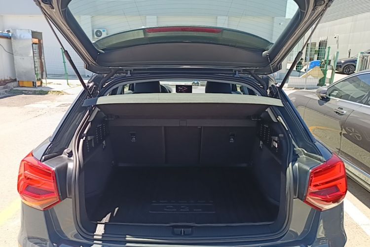 Used Audi Q2L e-tron 2019 Q2L e-tron Pure Electric Smart Style Trunk