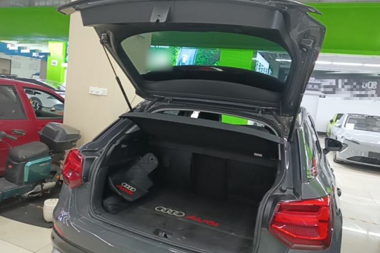 Used Audi Q2L e-tron 2019 Q2L e-tron Pure Electric Smart Enjoyment Model Trunk