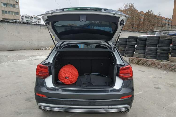 Used Audi Q2L e-tron 2019 Q2L e-tron Pure Electric Smart Enjoyment Model Trunk
