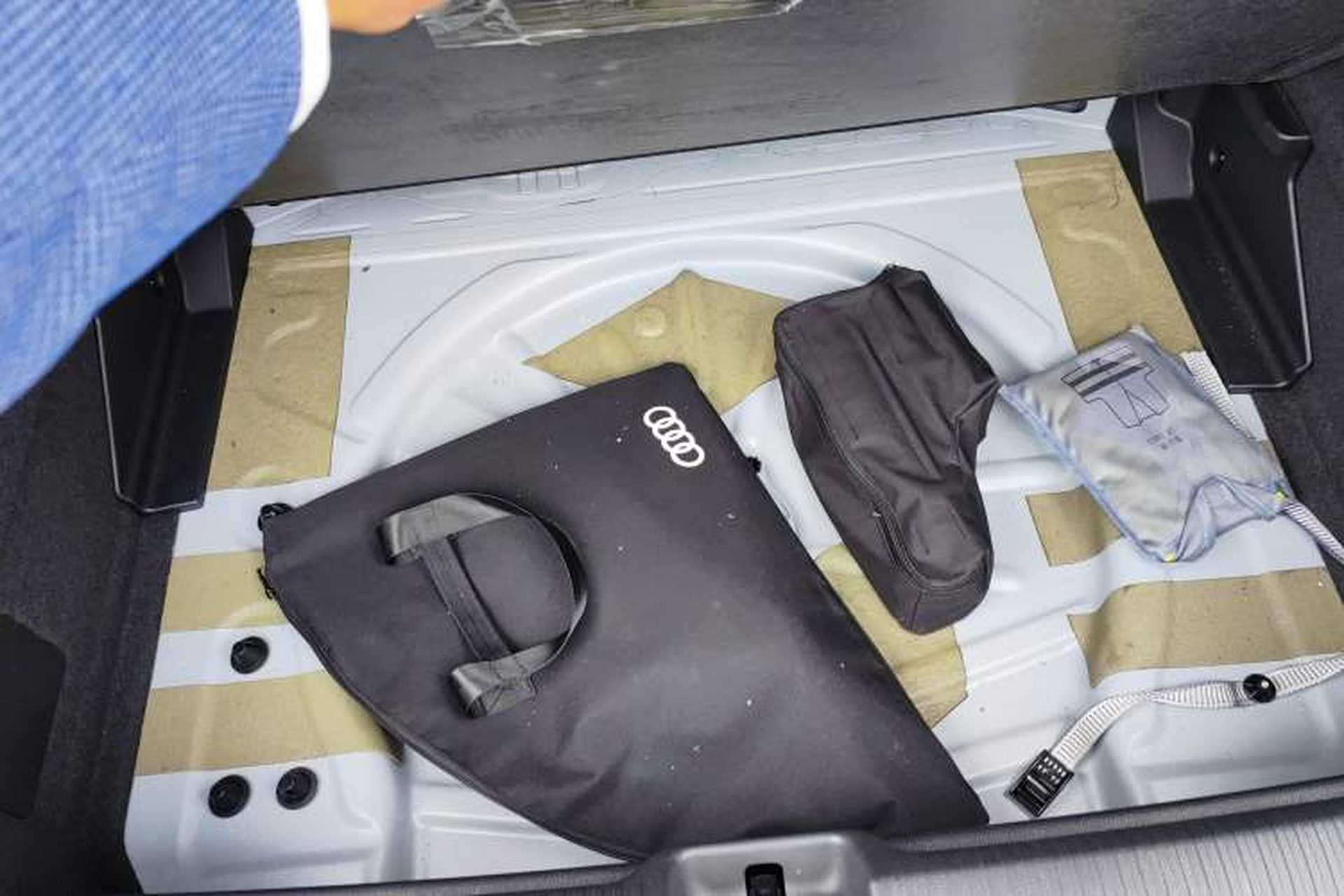 Used Audi Q2L e-tron 2019 Q2L e-tron Pure Electric Smart Enjoyment Model Headliner