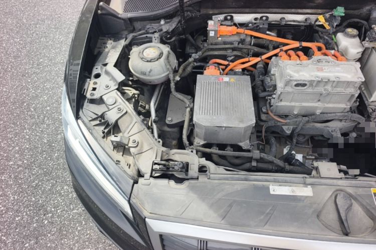 Used Audi Q2L e-tron 2019 Q2L e-tron Pure Electric Smart Enjoyment Model Engine Bay Right