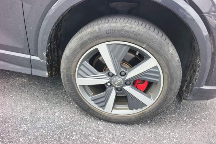 Used Audi Q2L e-tron 2019 Q2L e-tron Pure Electric Smart Enjoyment Model Right Front Wheel Hub