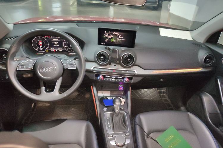 Used Audi Q2L e-tron 2019 Q2L e-tron Pure Electric Smart Style Center Console