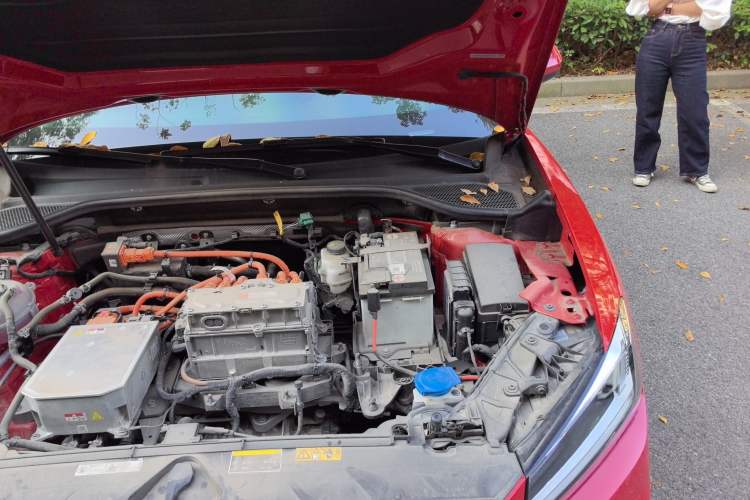 Used Audi Q2L e-tron 2019 Q2L e-tron Pure Electric Smart Enjoyment Model Engine Bay Left