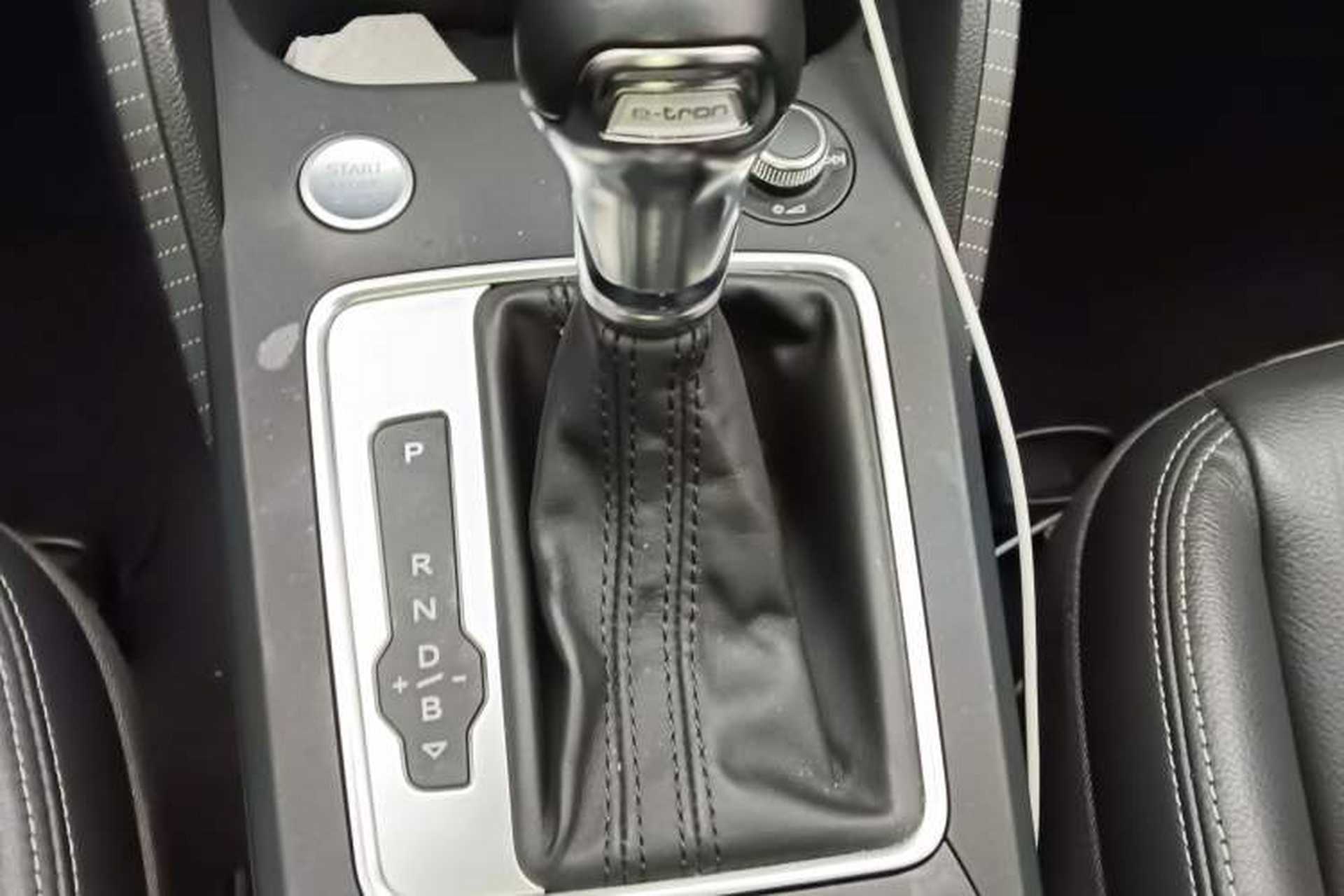 Used Audi Q2L e-tron 2019 Q2L e-tron Pure Electric Smart Enjoyment Model Gear Lever
