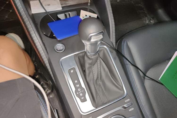 Used Audi Q2L e-tron 2019 Q2L e-tron Pure Electric Smart Style Gear Lever