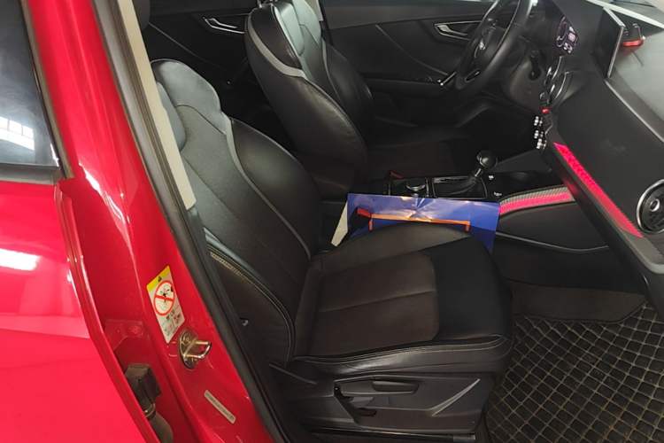 Used Audi Q2L e-tron 2019 Q2L e-tron Pure Electric Smart Enjoyment Model Right Front Seat