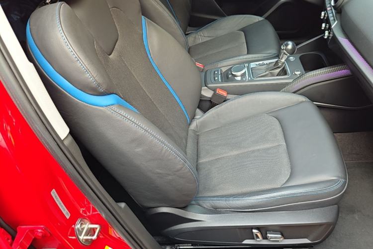 Used Audi Q2L e-tron 2019 Q2L e-tron Pure Electric Smart Style Right Front Seat