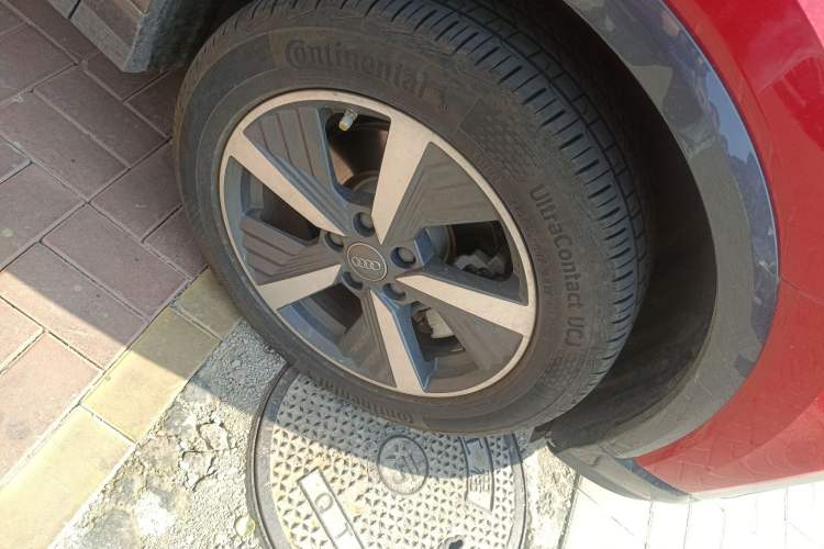 Used Audi Q2L e-tron 2019 Q2L e-tron Pure Electric Smart Enjoyment Model Right Front Wheel Hub