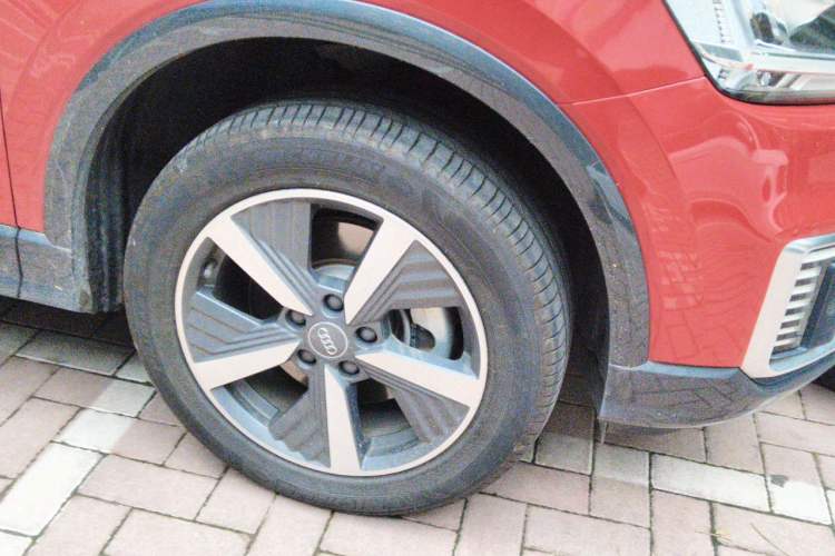Used Audi Q2L e-tron 2019 Q2L e-tron Pure Electric Smart Enjoyment Model Right Front Wheel Hub