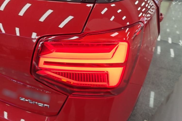 Used Audi Q2L e-tron 2019 Q2L e-tron Pure Electric Smart Enjoyment Model Right Rear Taillight