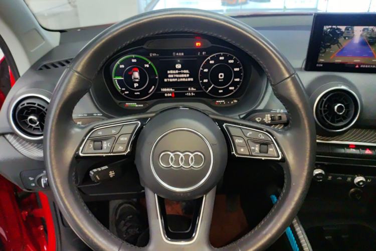 Used Audi Q2L e-tron 2019 Q2L e-tron Pure Electric Smart Enjoyment Model Steering Wheel