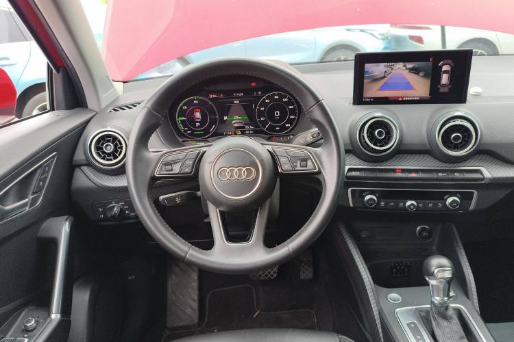 Used Audi Q2L e-tron 2019 Q2L e-tron Pure Electric Smart Enjoyment Model Steering Wheel