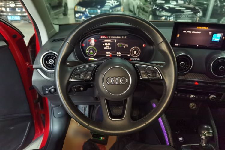 Used Audi Q2L e-tron 2019 Q2L e-tron Pure Electric Smart Enjoyment Model Steering Wheel