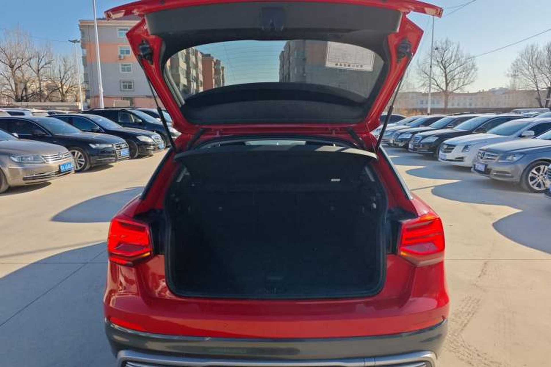 Used Audi Q2L e-tron 2019 Q2L e-tron Pure Electric Smart Style Trunk