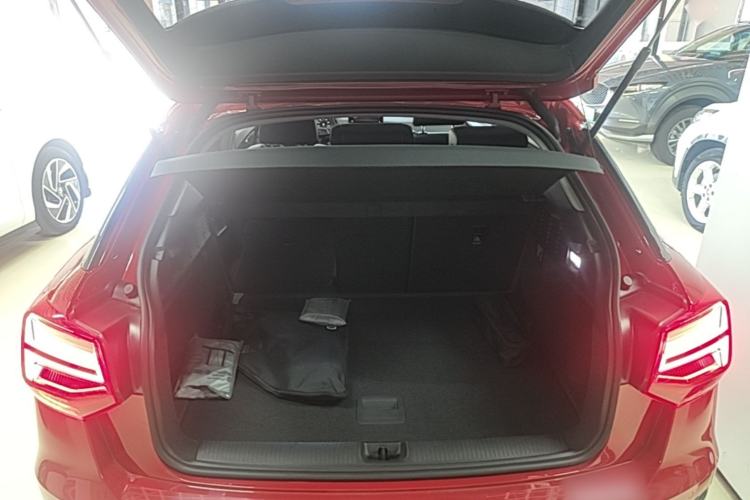 Used Audi Q2L e-tron 2019 Q2L e-tron Pure Electric Smart Enjoyment Model Trunk