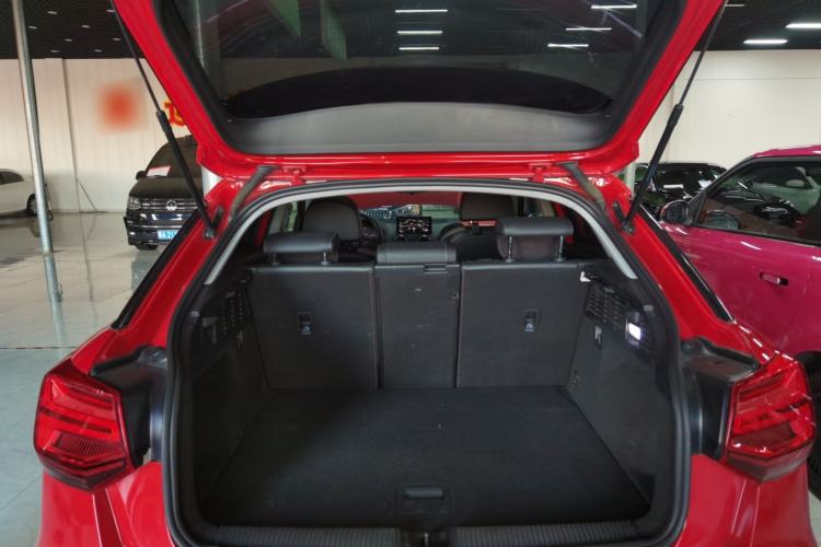 Used Audi Q2L e-tron 2019 Q2L e-tron Pure Electric Smart Enjoyment Model Trunk