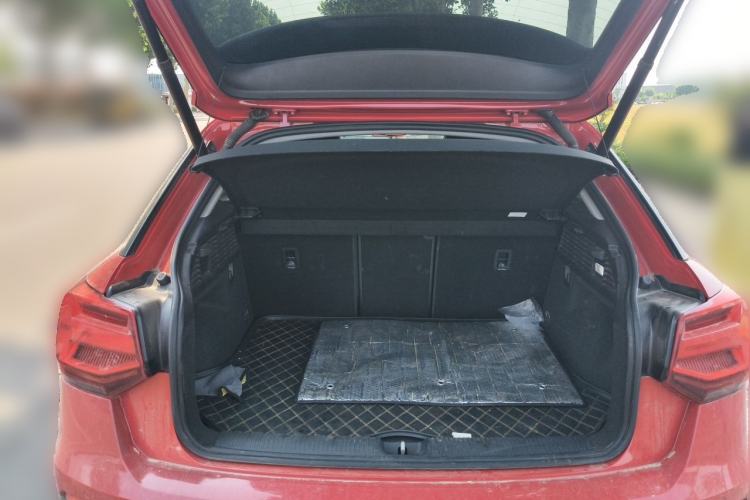 Used Audi Q2L e-tron 2019 Q2L e-tron Pure Electric Smart Style Trunk