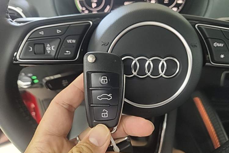 Used Audi Q2L e-tron 2019 Q2L e-tron Pure Electric Smart Enjoyment Model Vehicle Key