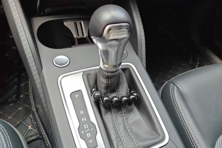 Used Audi Q2L e-tron 2019 Q2L e-tron Pure Electric Smart Enjoyment Model Gear Lever