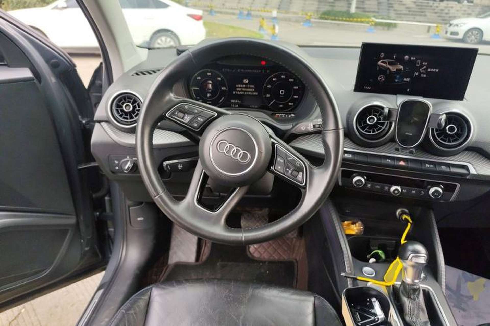 Used Audi Q2L e-tron 2019 Q2L e-tron Pure Electric Smart Style Steering Wheel