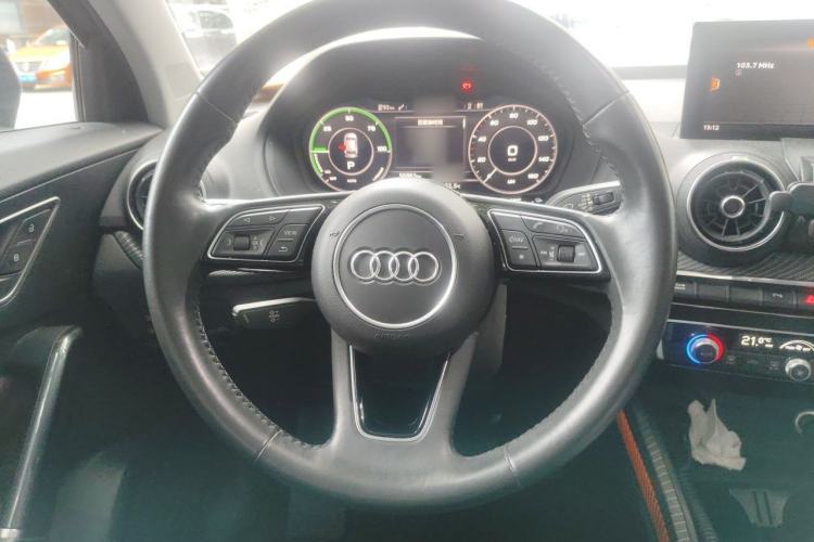 Used Audi Q2L e-tron 2019 Q2L e-tron Pure Electric Smart Enjoyment Model Steering Wheel