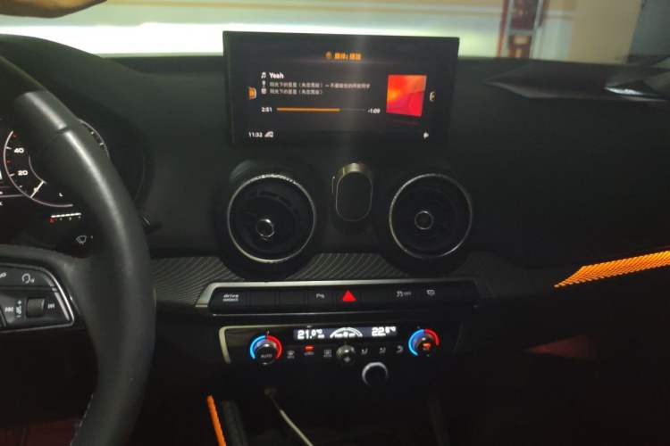 Used Audi Q2L e-tron 2019 Q2L e-tron Pure Electric Smart Enjoyment Model Audio And AC Panel