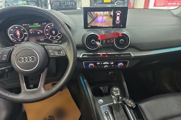 Used Audi Q2L e-tron 2019 Q2L e-tron Pure Electric Smart Style Center Console
